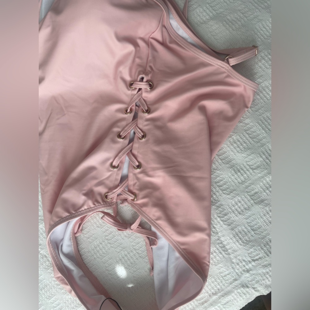 Swimsut & dress - Picture 6 of 15